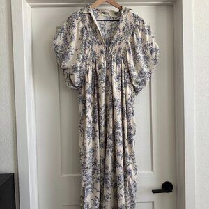 Elegant Chinoiserie-Inspired Floral Dress – Size Medium (Worn Once)